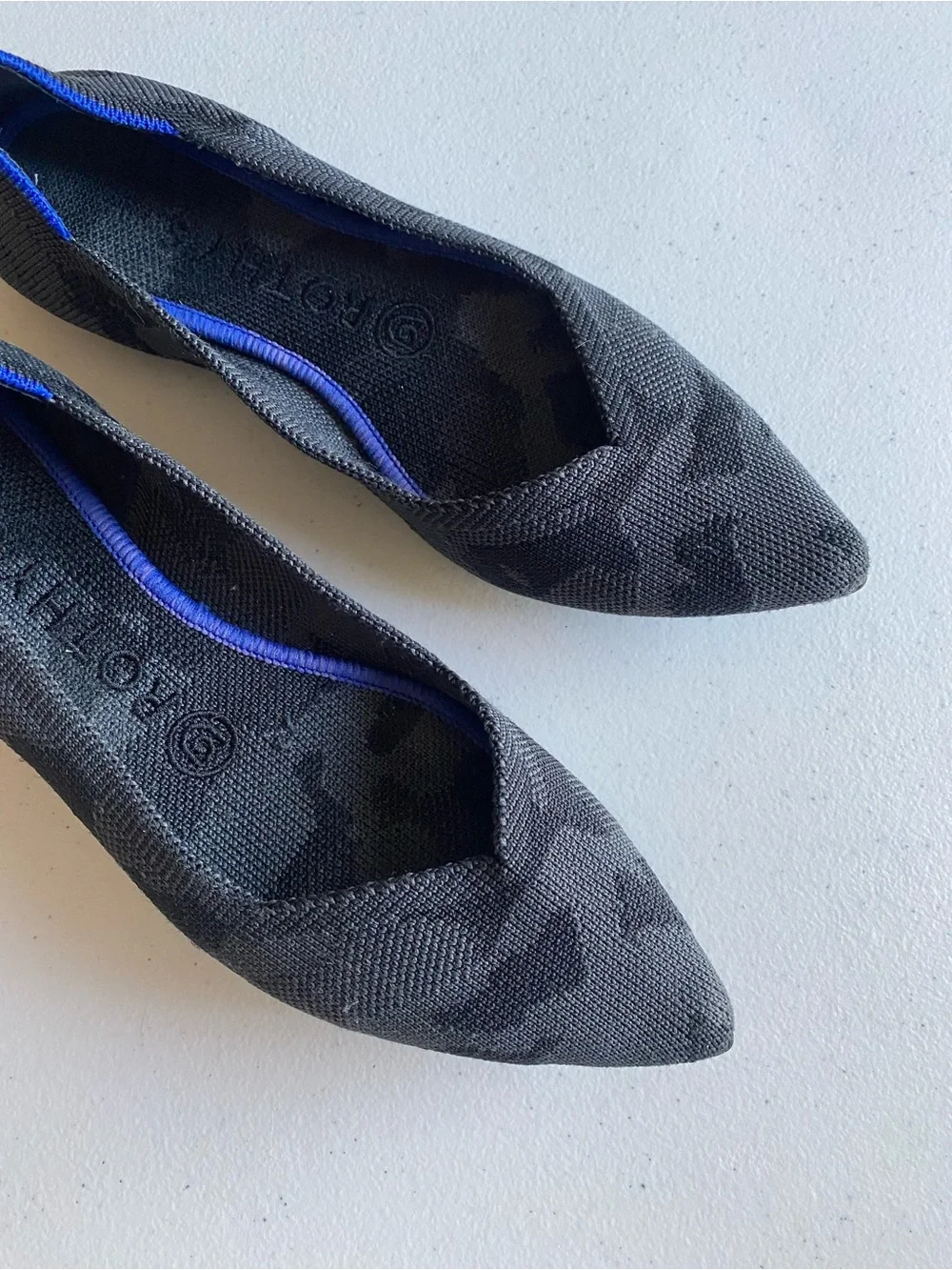 Rothy’s Size 7 Charcoal Black Camouflage Pointed Toe Ribbed Knit Loafer Flat